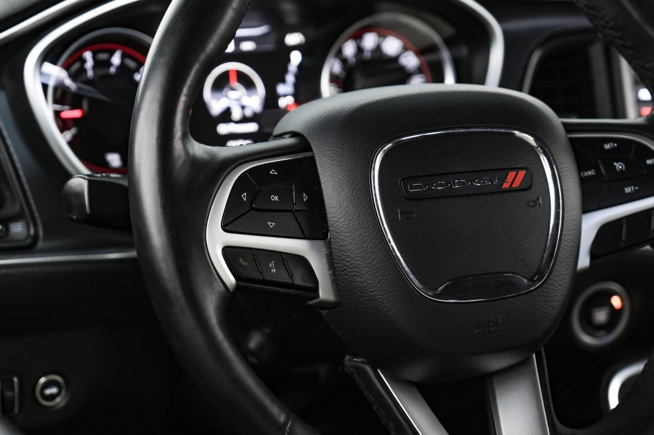 2018 Dodge Challenger SXT PLUS AUTOMATIC LEATHER SEATS REAR CAMERA KEYLESS START BLUET Carrollton TX