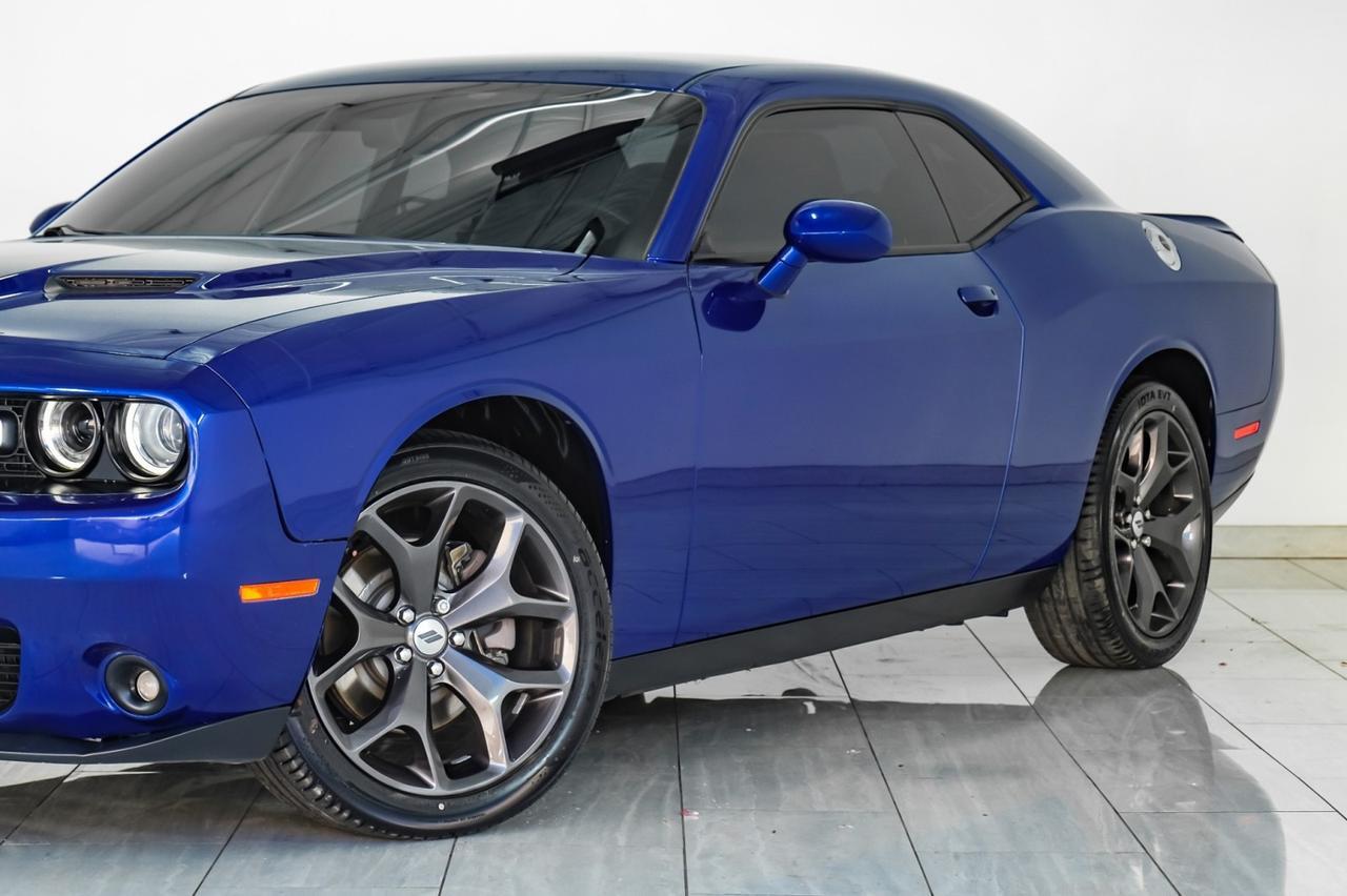 2018 Dodge Challenger SXT PLUS AUTOMATIC LEATHER SEATS REAR CAMERA KEYLESS START BLUET Carrollton TX