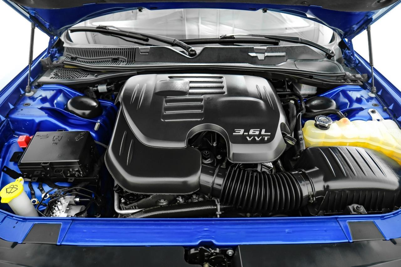 2018 Dodge Challenger SXT PLUS AUTOMATIC LEATHER SEATS REAR CAMERA KEYLESS START BLUET Carrollton TX