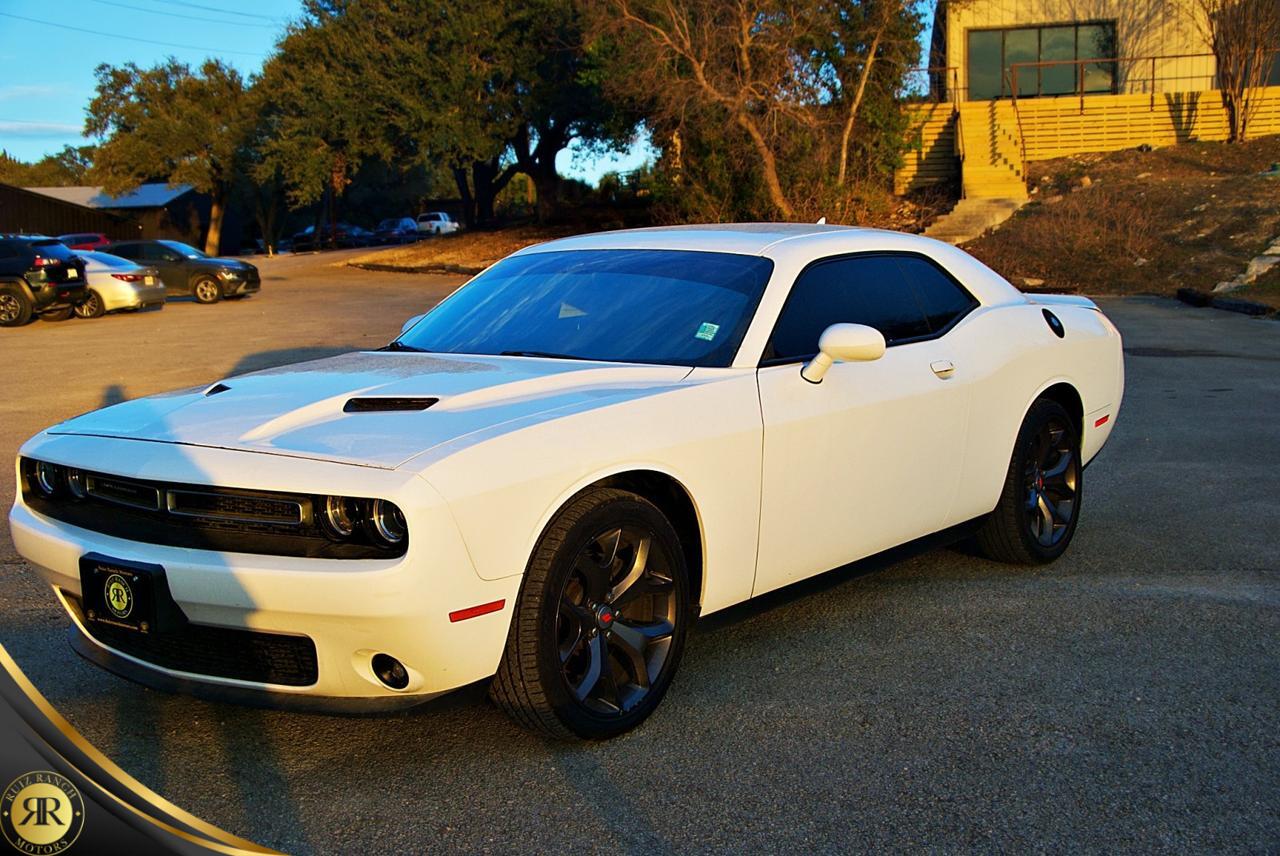 2018 Dodge Challenger SXT Plus