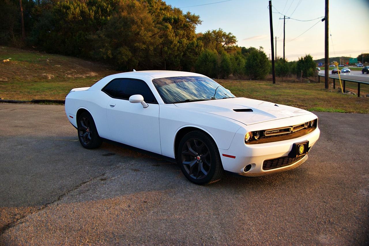 2018 Dodge Challenger SXT Plus