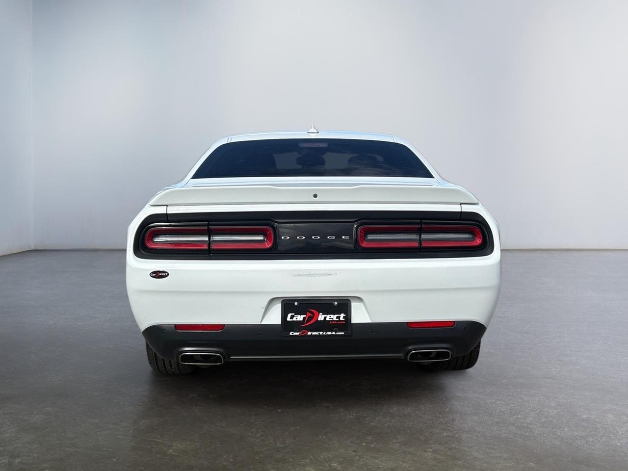 2018 Dodge Challenger SXT,BACKUP CAMERA, PARKING SENSORS, HEATED STEERING WHEEL & SEATS, SUNROOF, APPLE CARPLAY/ANDROID AUTO, BLIND SPOT ALERT, LOW MILEAGE, CLEAN CARFAX, CHALLENGE THE ROAD! Virginia Beach VA