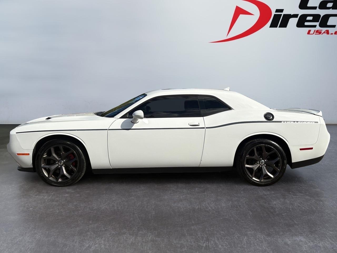 2018 Dodge Challenger SXT,BACKUP CAMERA, PARKING SENSORS, HEATED STEERING WHEEL & SEATS, SUNROOF, APPLE CARPLAY/ANDROID AUTO, BLIND SPOT ALERT, LOW MILEAGE, CLEAN CARFAX, CHALLENGE THE ROAD! Virginia Beach VA