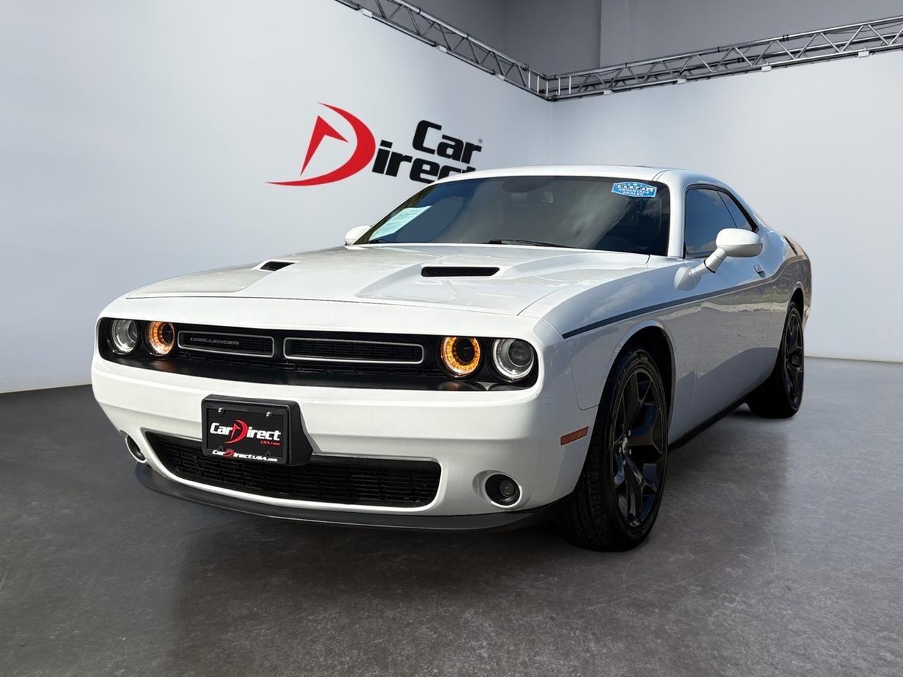 2018 Dodge Challenger SXT,BACKUP CAMERA, PARKING SENSORS, HEATED STEERING WHEEL & SEATS, SUNROOF, APPLE CARPLAY/ANDROID AUTO, BLIND SPOT ALERT, LOW MILEAGE, CLEAN CARFAX, CHALLENGE THE ROAD! Virginia Beach VA