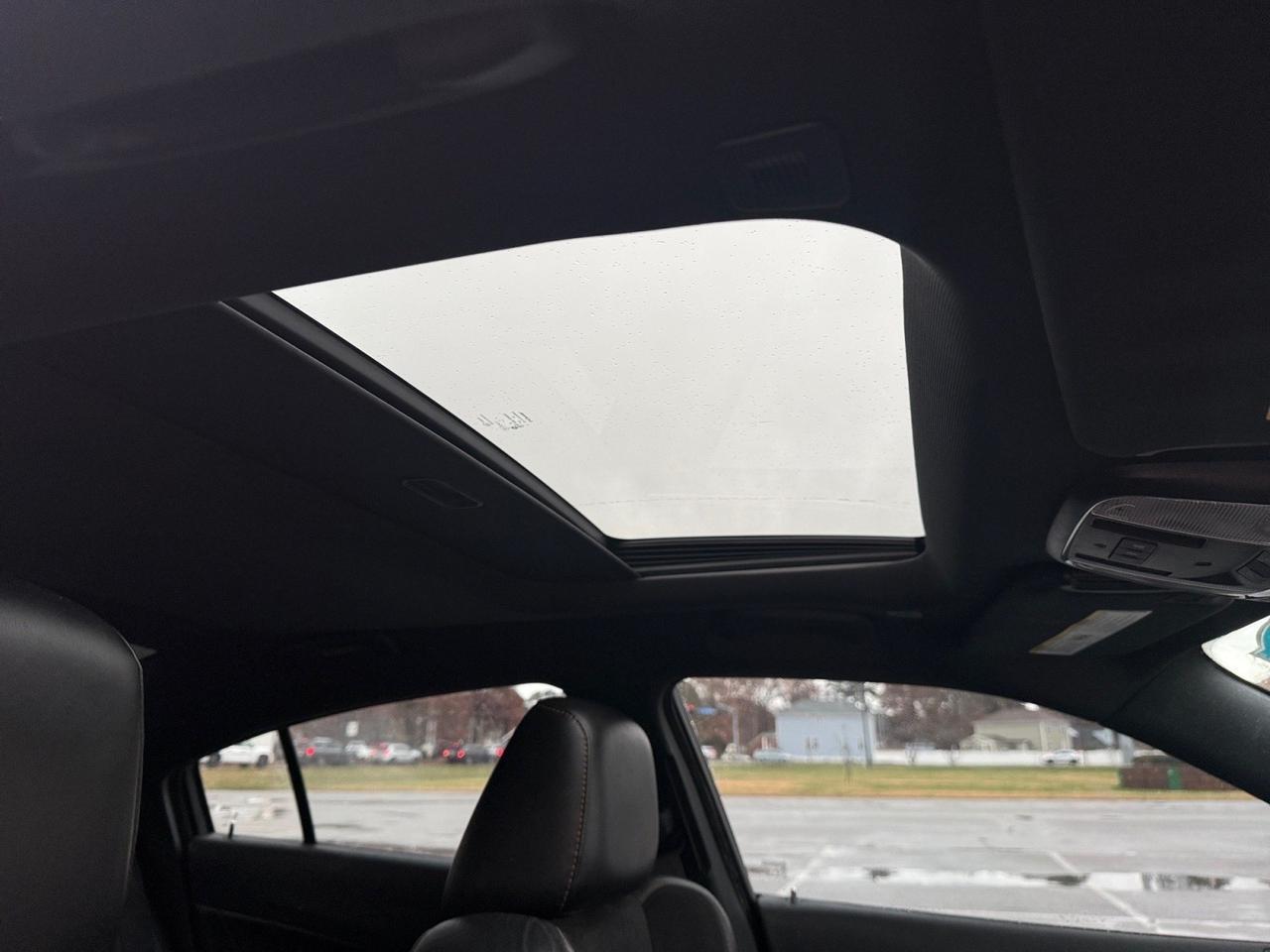 2018 Dodge Charger Daytona 392, HEATED SEATS, HEATED 2ND ROW, BACKUP CAMERA, APPLE CARPLAY/ANDROID AUTO, REMOTE START, POWER SUNROOF, POWER AND HEATED MIRRORS W/ BLIND SPOT ALERT, COME AND TEST DRIVE THIS DODGE CHARGER TODAY! Norfolk VA