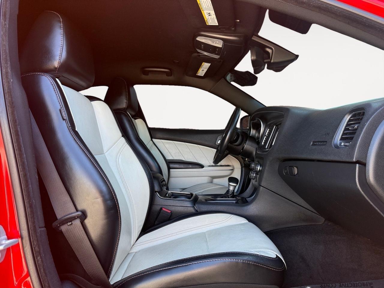 2018 Dodge Charger SXT Plus, APPLE CARPLAY/ANDROID AUTO, UNIVERSAL GARAGE DOOR OPENER, HEATED/VENTILATED SEATS, HEATED STEERING WHEEL, HEATED REAR SEATS, NAVIGATION, BACKUP CAMERA, REMOTE START, POWER/HEATED MIRRORS, CLEAN CARFAX, COME AND TEST DRIVE THIS DODGE CHARGER Norfolk VA