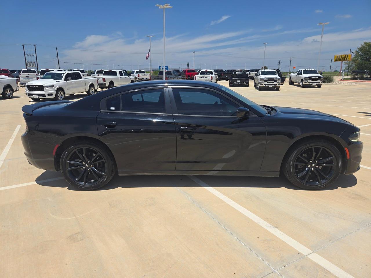 2018 Dodge Charger SXT