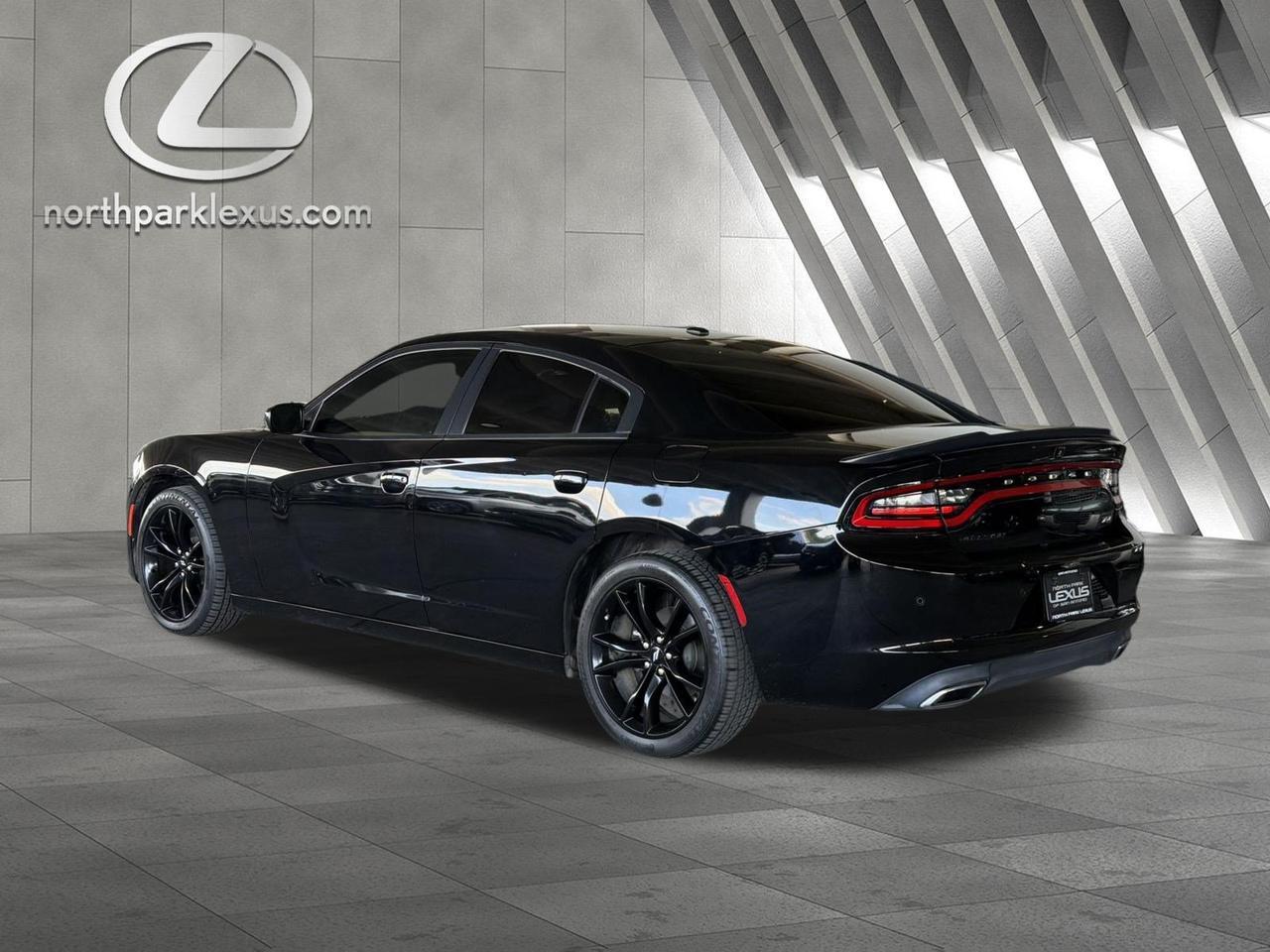 2018 Dodge Charger SXT