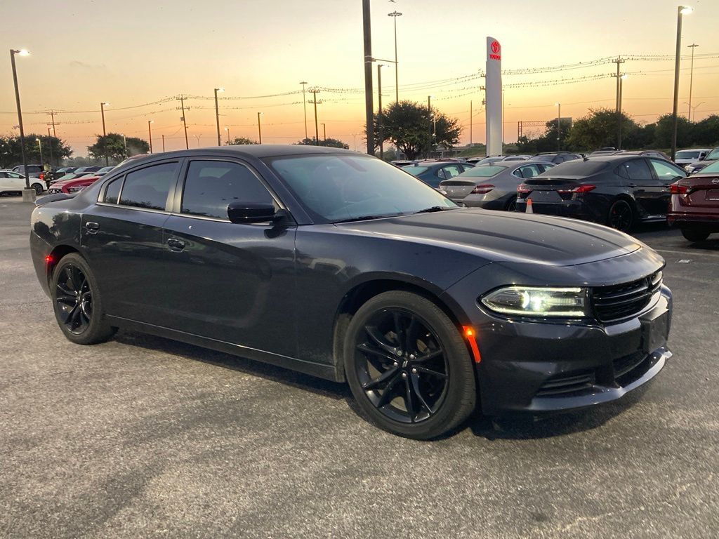 2018 Dodge Charger SXT