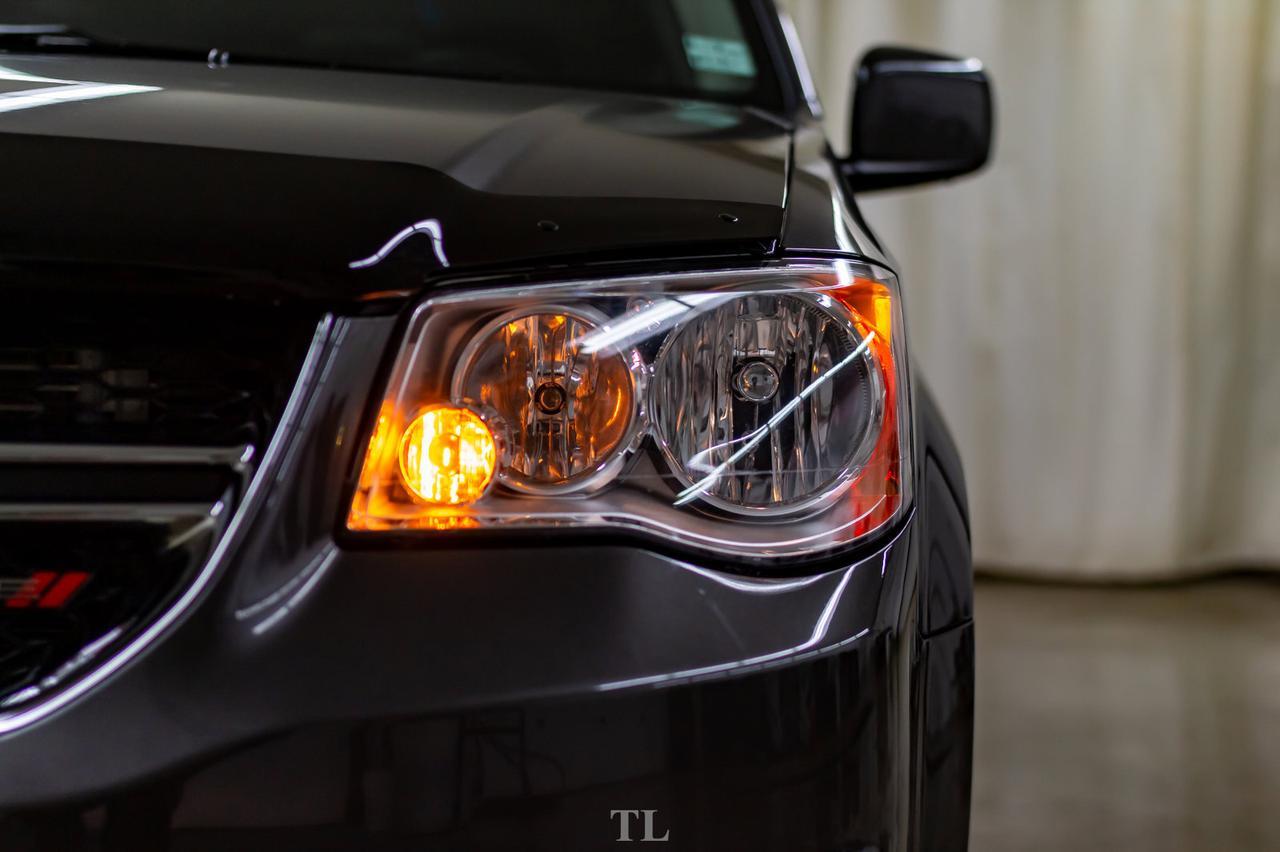 2018 Dodge Grand Caravan Crew Plus Leather Nav BCam Red Deer AB