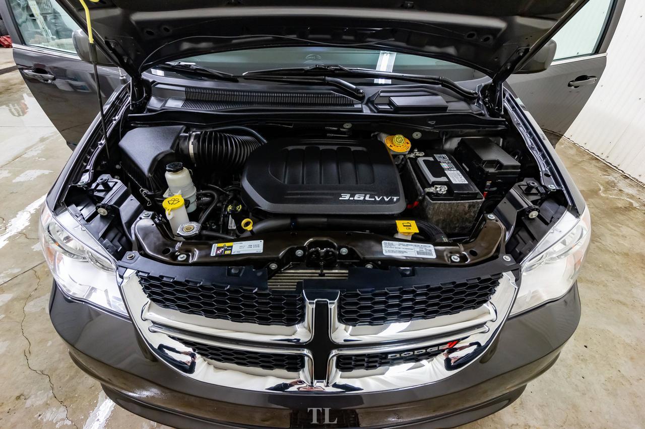 2018 Dodge Grand Caravan Crew Plus Leather Nav BCam Red Deer AB