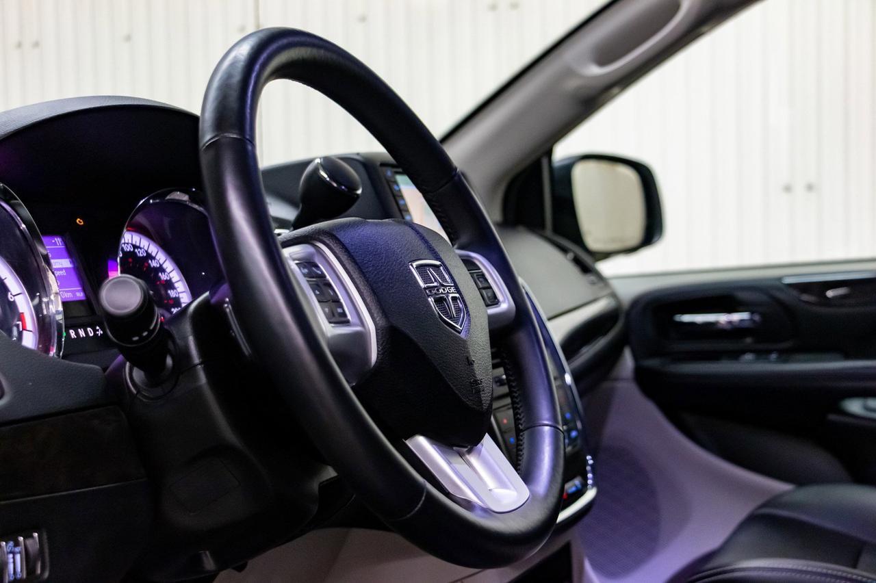 2018 Dodge Grand Caravan Crew Plus Leather Nav BCam Red Deer AB