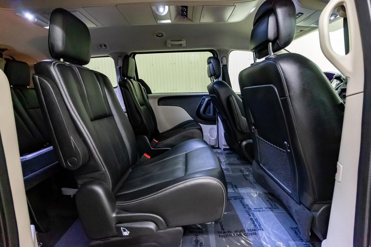 2018 Dodge Grand Caravan Crew Plus Leather Nav BCam Red Deer AB