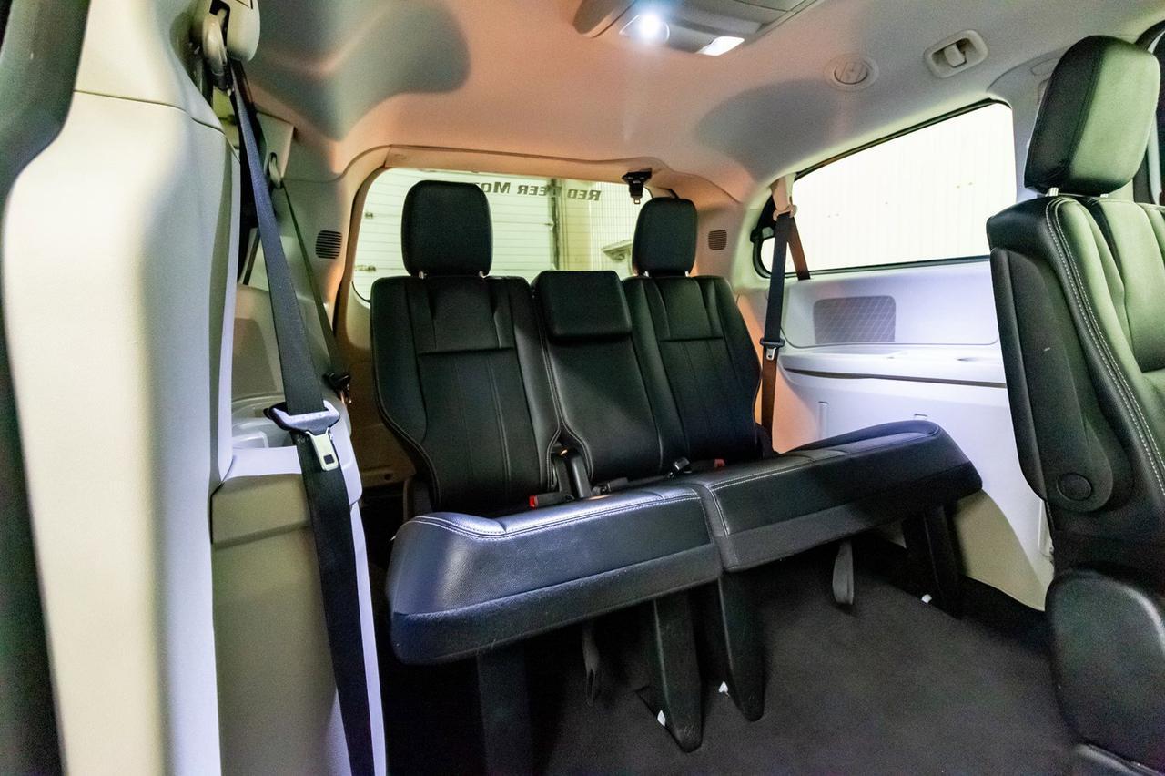 2018 Dodge Grand Caravan Crew Plus Leather Nav BCam Red Deer AB