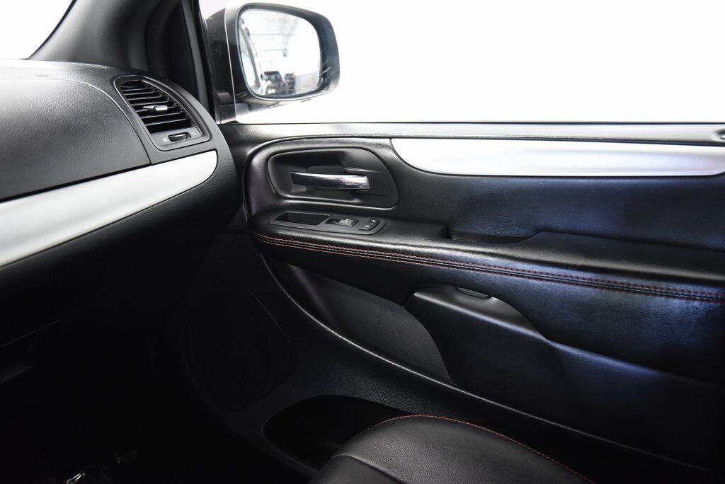 2018 Dodge Grand Caravan GT Akron OH