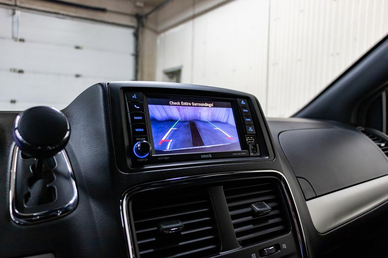 2018 Dodge Grand Caravan GT Leather BCam Red Deer AB