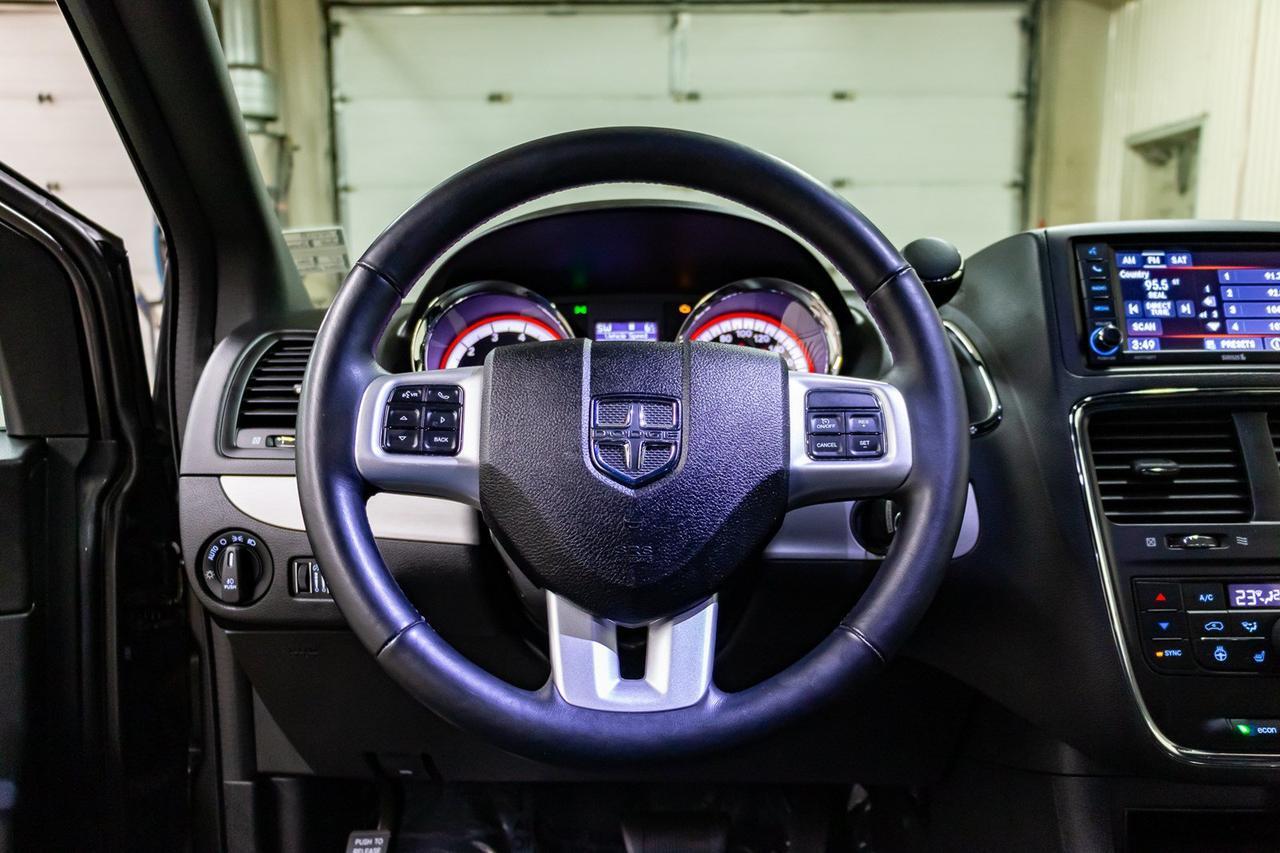 2018 Dodge Grand Caravan GT Leather BCam Red Deer AB