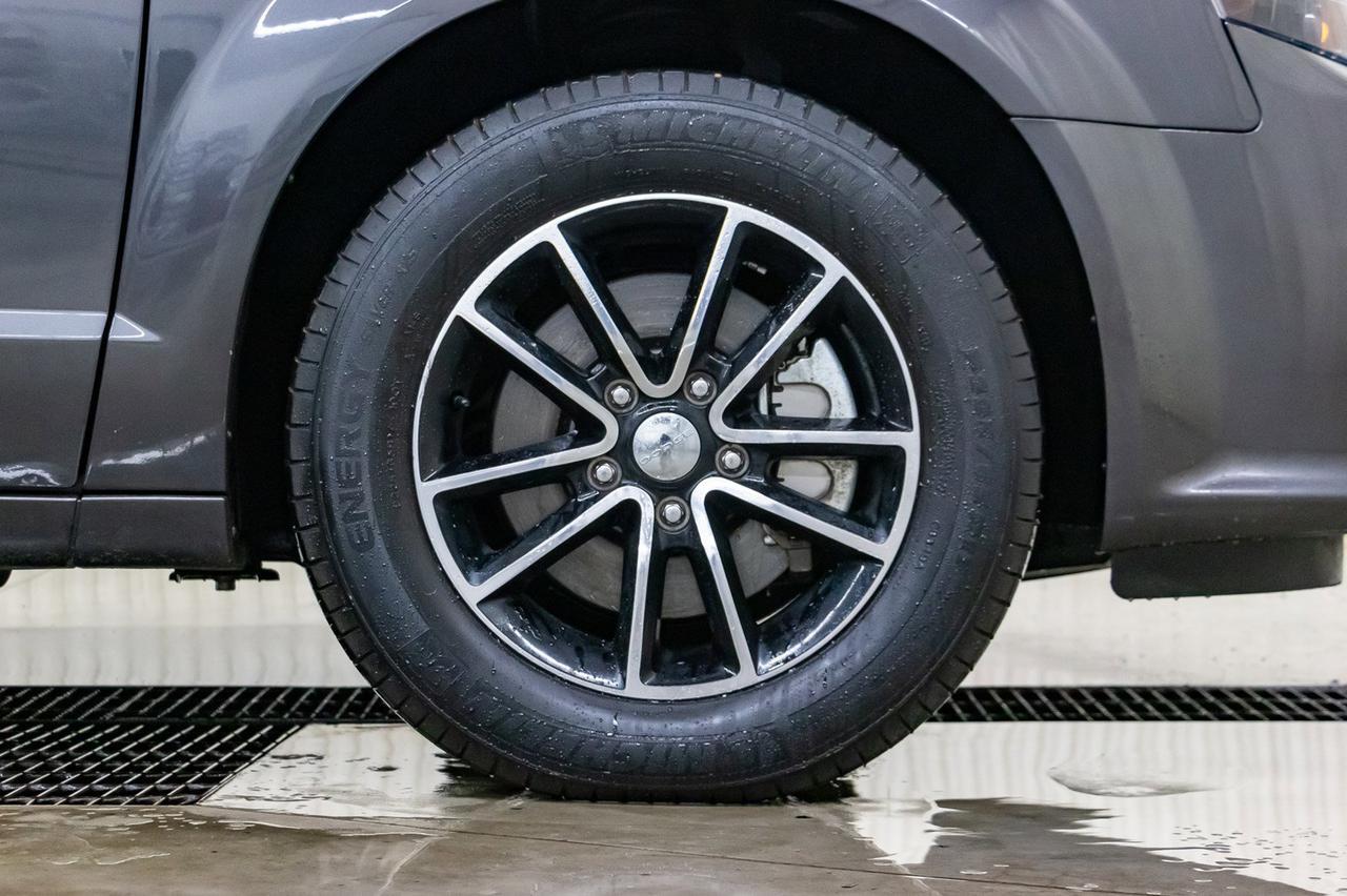 2018 Dodge Grand Caravan GT Leather BCam Red Deer AB