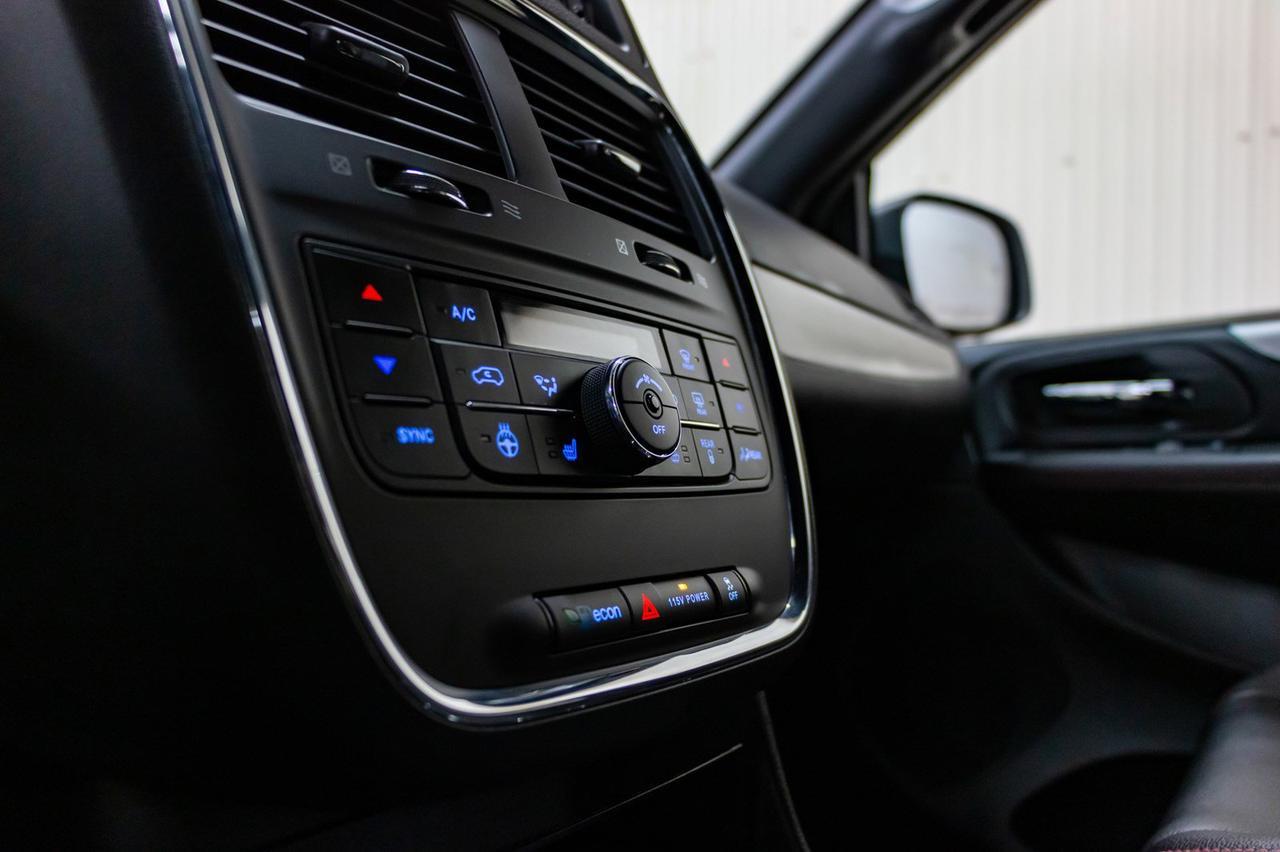 2018 Dodge Grand Caravan GT Leather Nav DVD BCam Red Deer AB