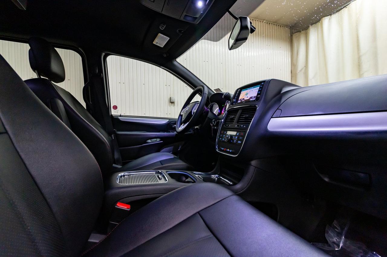 2018 Dodge Grand Caravan GT Leather Nav DVD BCam Red Deer AB