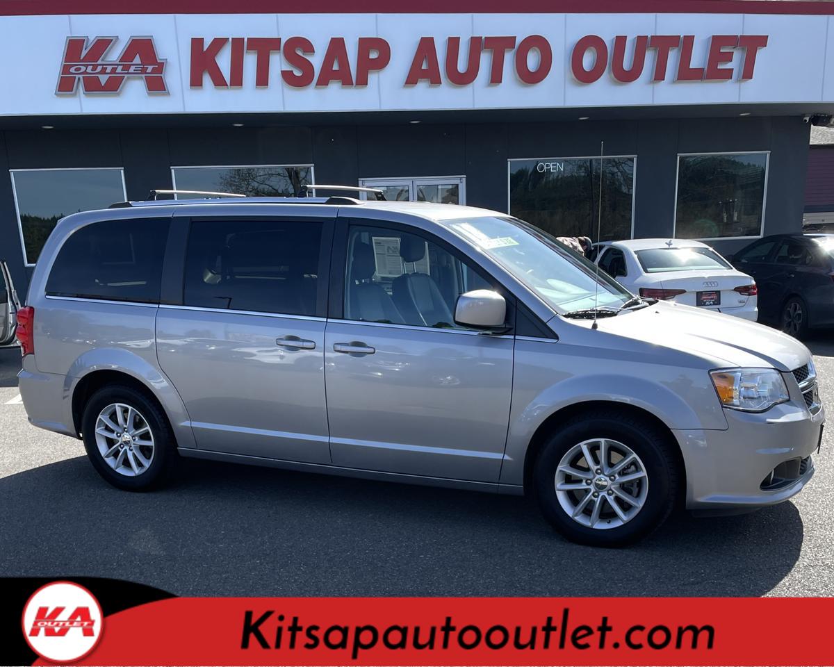 2018 Dodge Grand Caravan Passenger SXT Minivan 4D