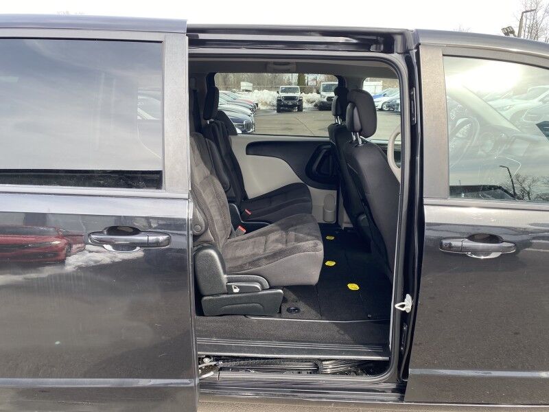 2018 Dodge Grand Caravan SE Bristol  PA