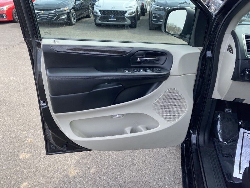 2018 Dodge Grand Caravan SE Bristol  PA