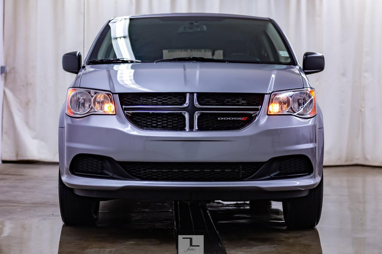 2018 Dodge Grand Caravan SE Plus Braun Ability Wheelchair Lift BCam Red Deer AB
