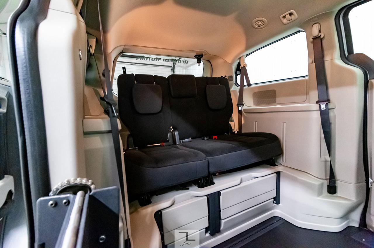 2018 Dodge Grand Caravan SE Plus Braun Ability Wheelchair Lift BCam Red Deer AB