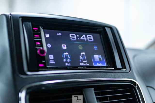 2018 Dodge Grand Caravan SE Plus Braun Ability Wheelchair Lift BCam Red Deer AB