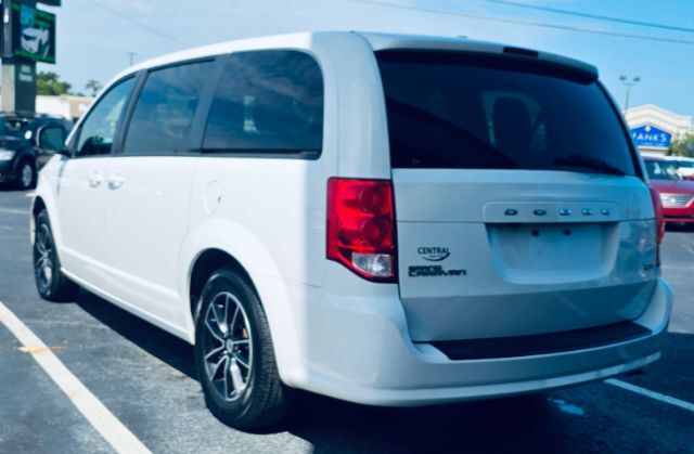 2018 Dodge Grand Caravan SE Plus