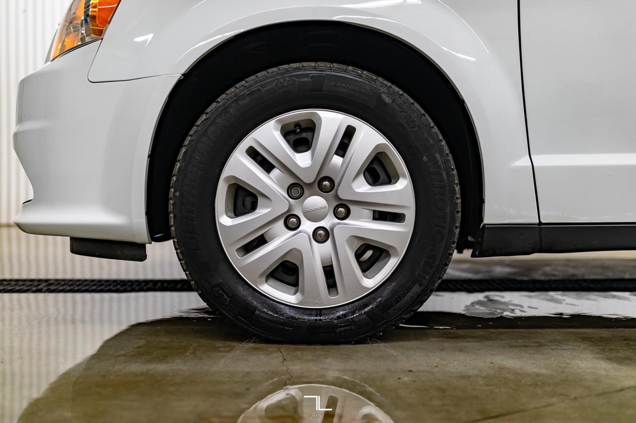 2018 Dodge Grand Caravan SXT DVD BCam Red Deer AB