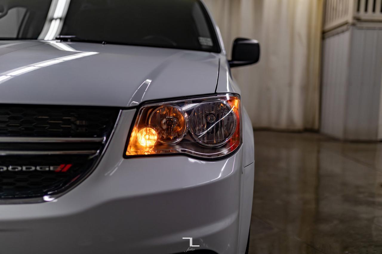 2018 Dodge Grand Caravan SXT DVD BCam Red Deer AB