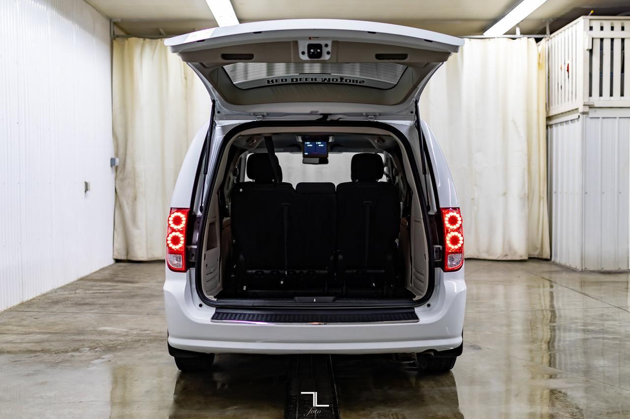 2018 Dodge Grand Caravan SXT DVD BCam Red Deer AB