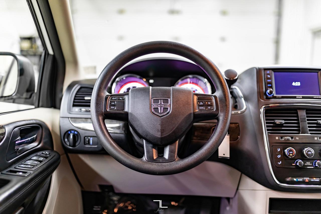 2018 Dodge Grand Caravan SXT DVD BCam Red Deer AB