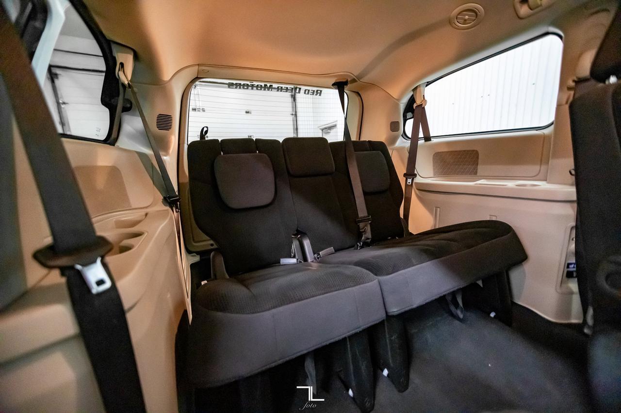 2018 Dodge Grand Caravan SXT DVD BCam Red Deer AB