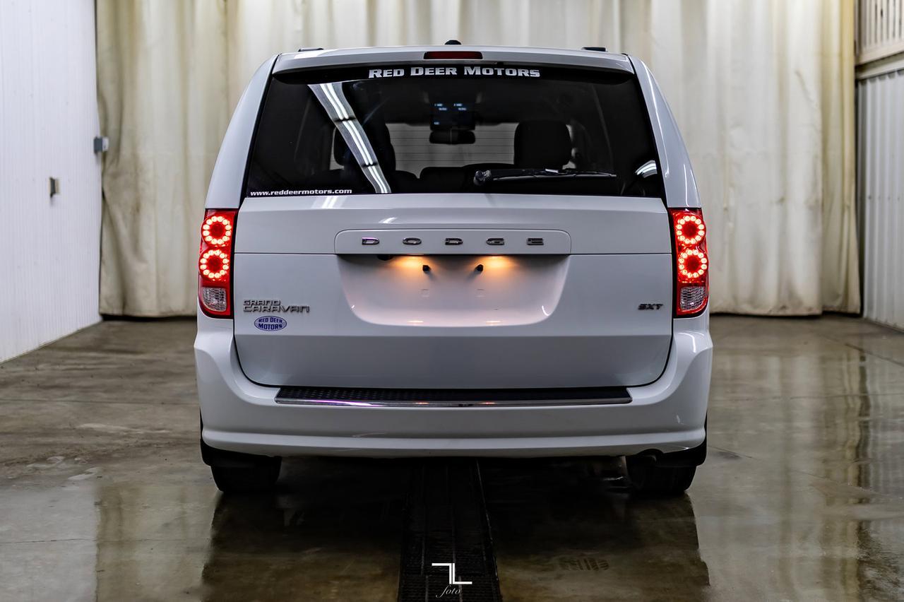 2018 Dodge Grand Caravan SXT DVD BCam Red Deer AB