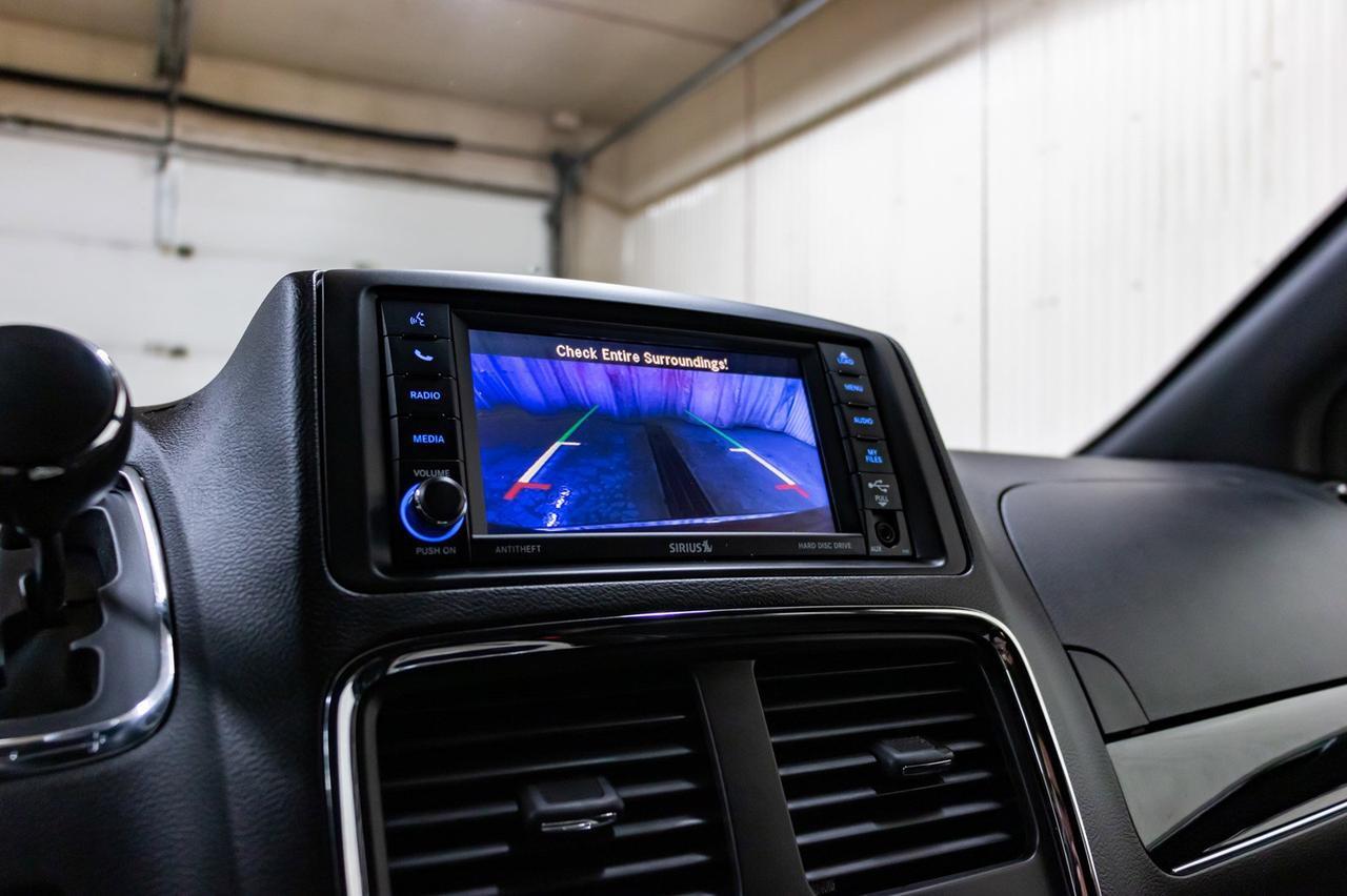 2018 Dodge Grand Caravan SXT Premium Plus Nav DVD BCam Red Deer AB