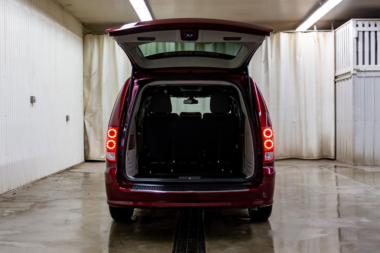 2018 Dodge Grand Caravan SXT Premium Plus Nav DVD BCam Red Deer AB