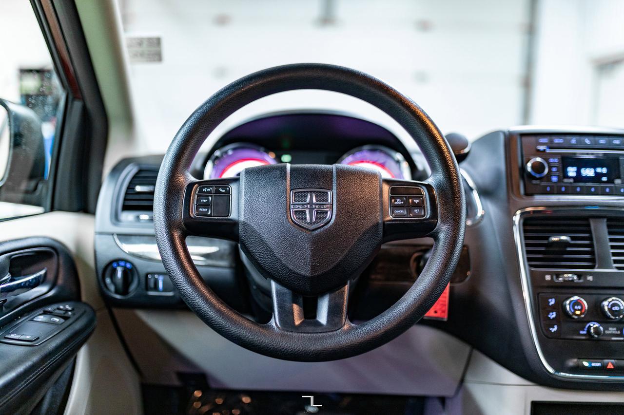 2018 Dodge Grand Caravan SXT Stow N' Go Red Deer AB