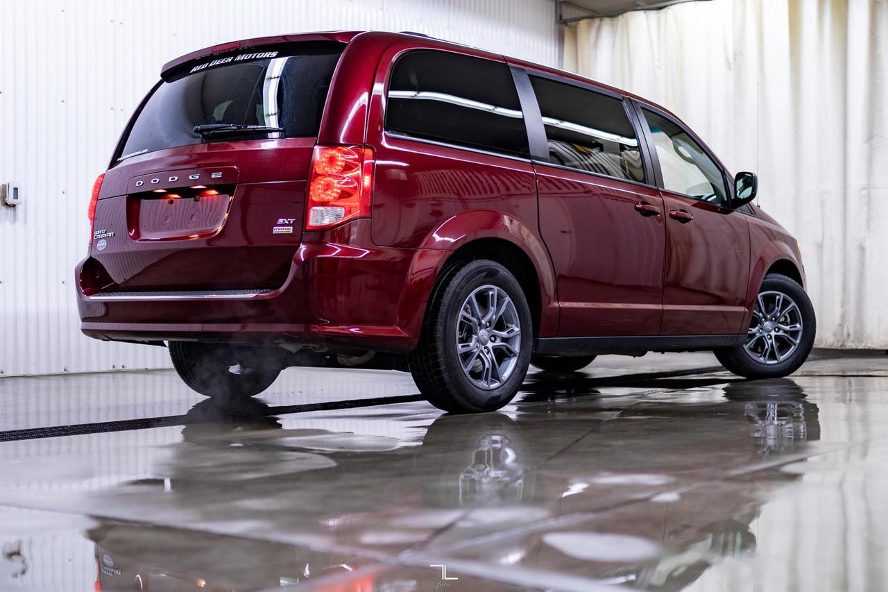 2018 Dodge Grand Caravan SXT Stow N' Go Red Deer AB