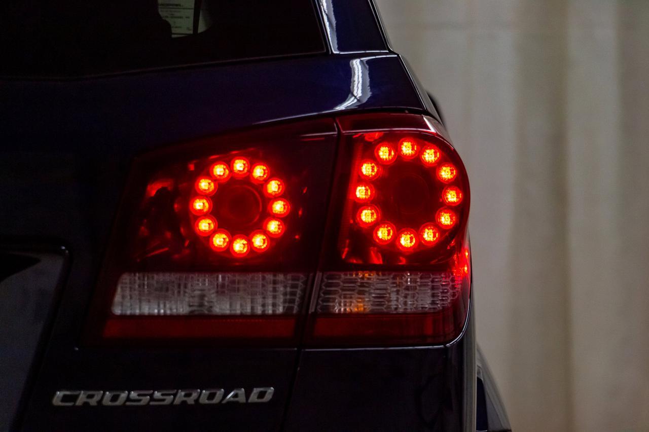 2018 Dodge Journey AWD Crossroad 3rd Row Leather Roof Nav DVD Red Deer AB