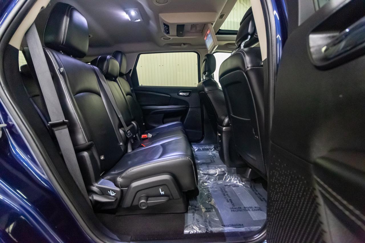 2018 Dodge Journey AWD Crossroad 3rd Row Leather Roof Nav DVD Red Deer AB
