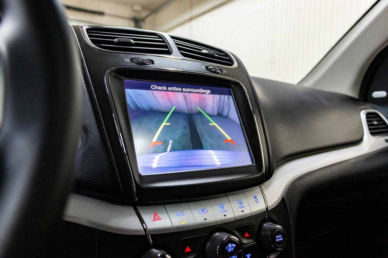 2018 Dodge Journey FWD SXT Nav Roof DVD BCam Red Deer AB