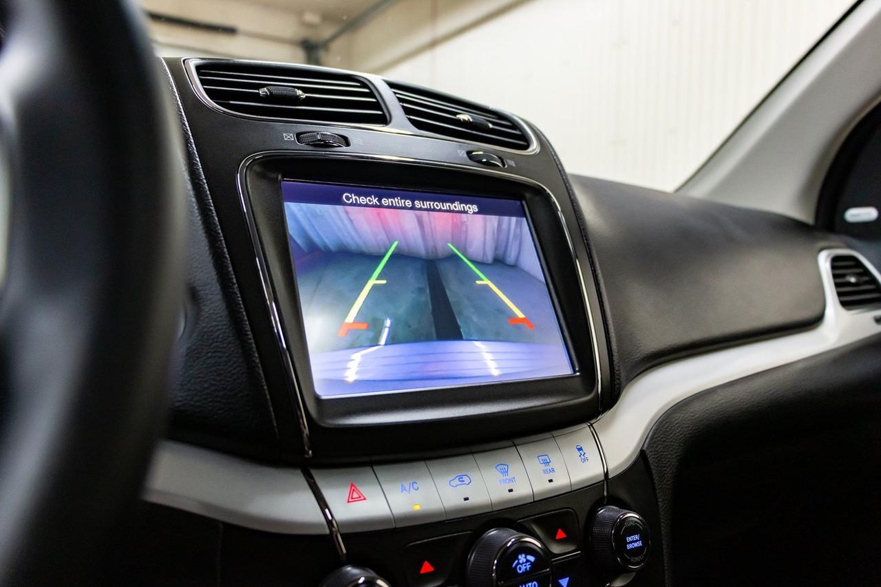 2018 Dodge Journey FWD SXT Nav Roof DVD BCam Red Deer AB