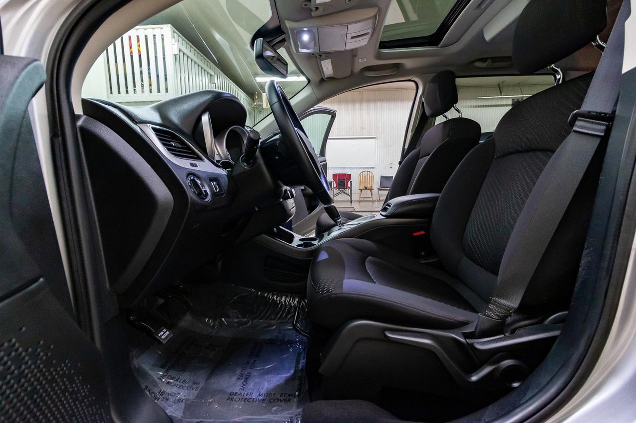 2018 Dodge Journey FWD SXT Nav Roof DVD BCam Red Deer AB