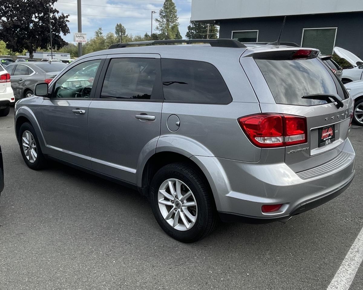2018 Dodge Journey SXT Sport Utility 4D
