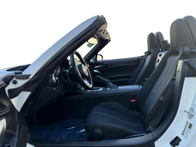 2018 Fiat 124 Spider Classica photo 10