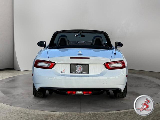 2018 Fiat 124 Spider Classica photo 6