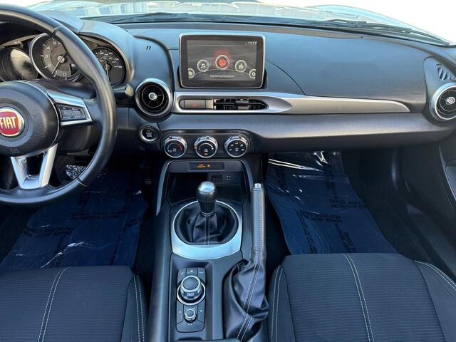 2018 Fiat 124 Spider Classica photo 13